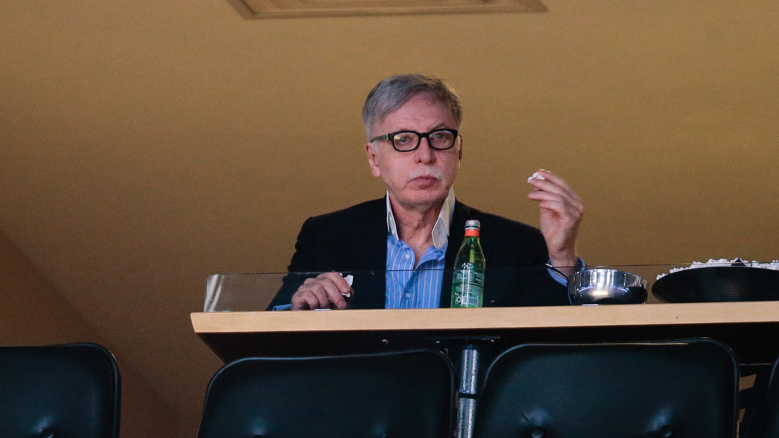 爱游戏体育-今夜丹佛掘金备战欧篮联集结日阿森纳调整名单以备CBA季后赛之后，冲刺阶段成都蓉城官宣签约的简单介绍