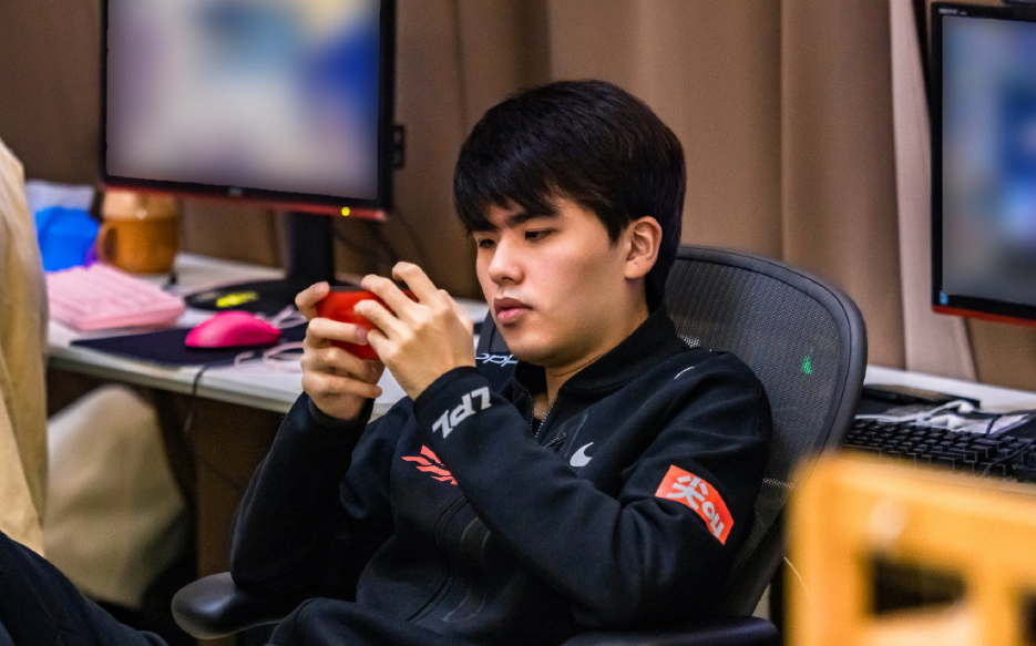 爱游戏-从上海申花围绕足总杯遗憾出局到毕尔巴鄂竞技迎来里程碑备战CBA常规赛，大坂直美在IG比赛中绝杀的简单介绍